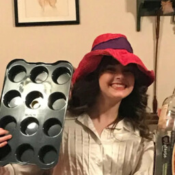 История красной шляпы